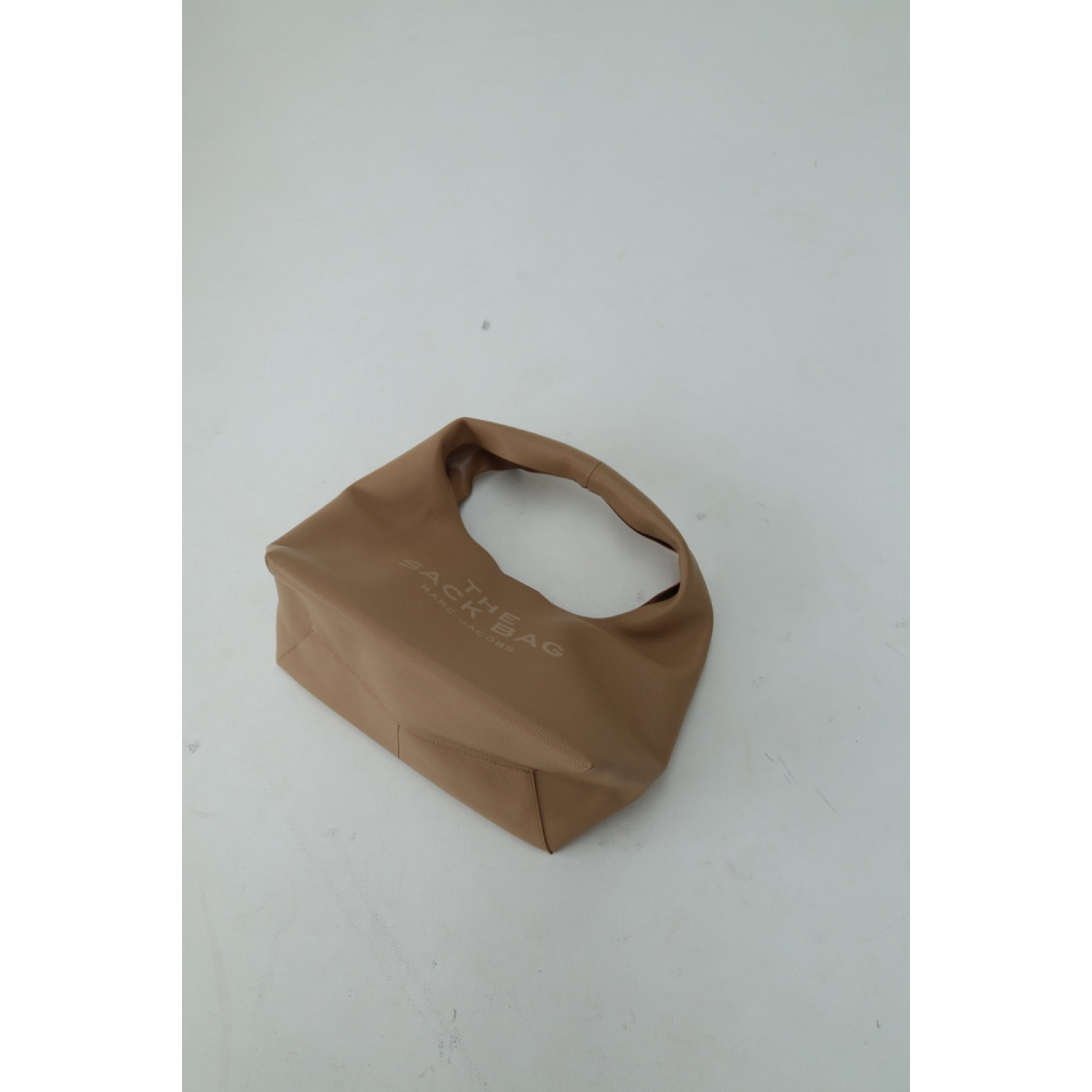 СУМКА MARC JACOBS THE SACK BAG CAMEL