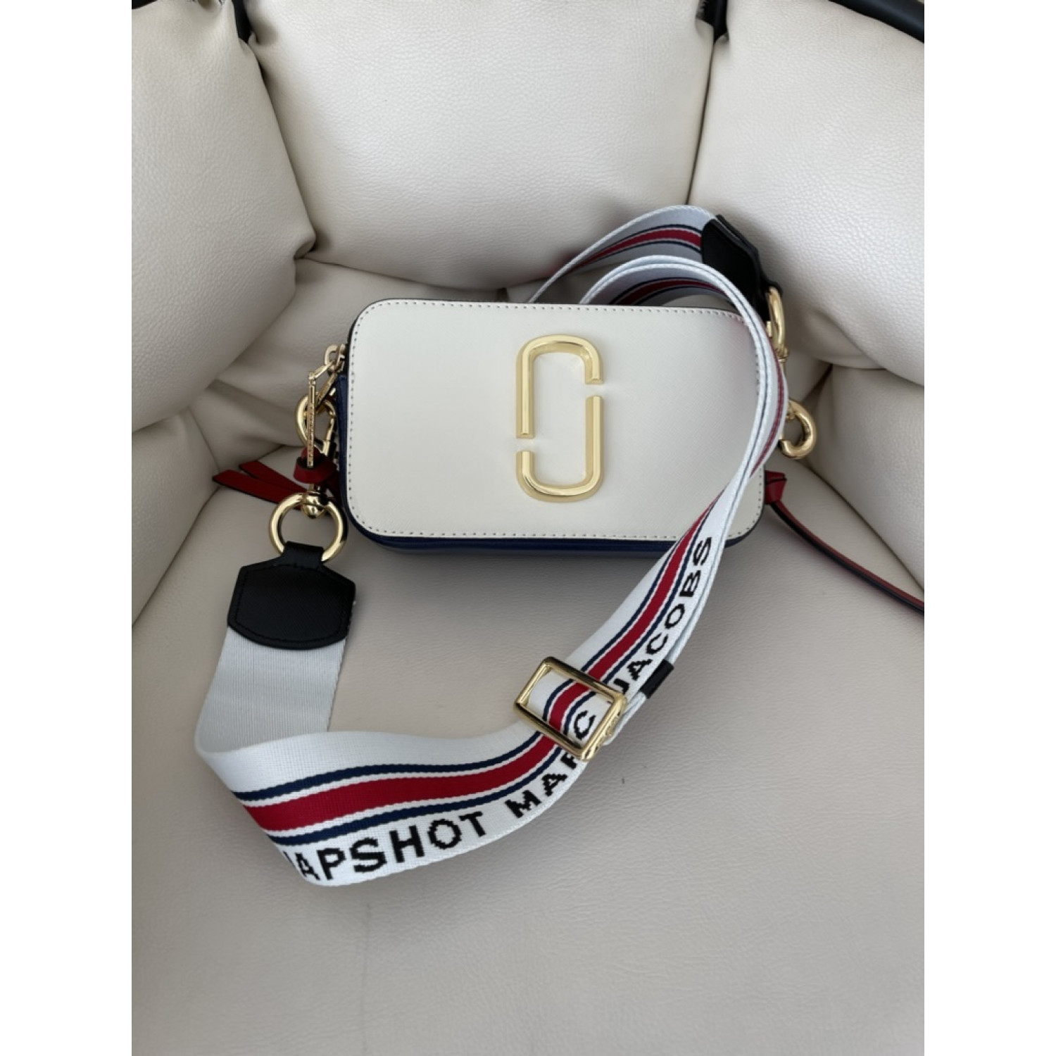СУМКА PEANUTS X MARC JACOBS THE SNOOPY SNAPSHOT WHITE