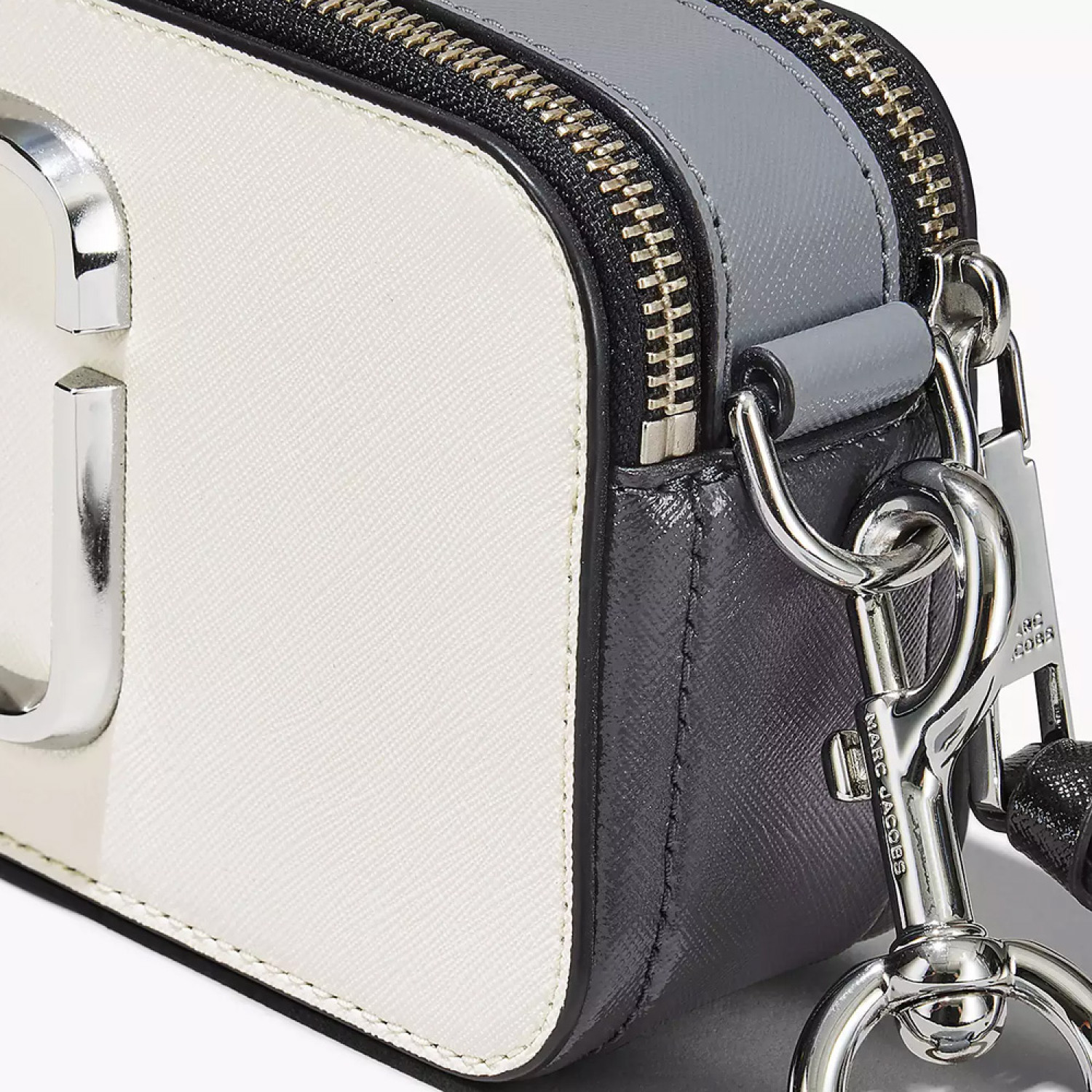 Сумка Marc Jacobs The Snapshot – Cotton Multi Сумка Marc Jacobs The Snapshot – Cotton Multi