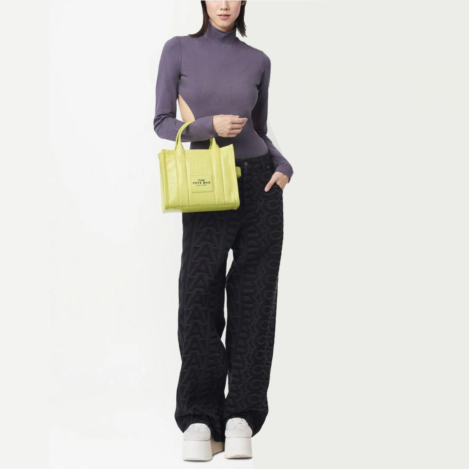 Сумка Marc Jacobs The Croc-Embossed Small Tote Bag – Tender Yellow Сумка Marc Jacobs The Croc-Embossed Small Tote Bag – Tender Yellow